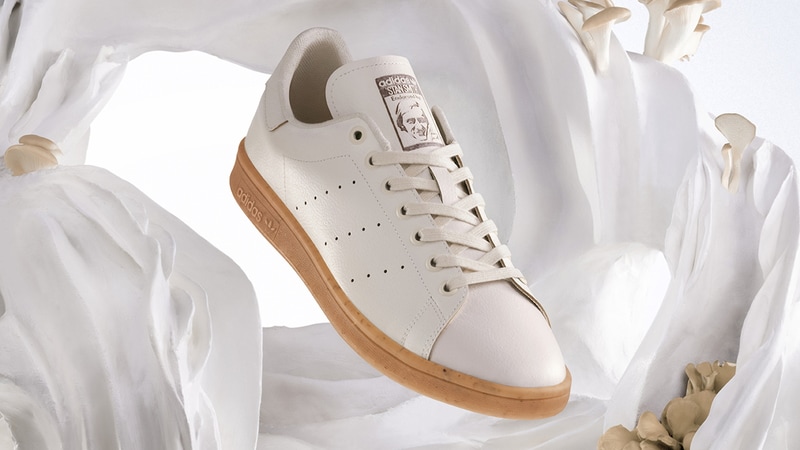 キノコ由来の素材を使った初のフットウェア「STAN SMITH Mylo」(スタンスミス マイロ)