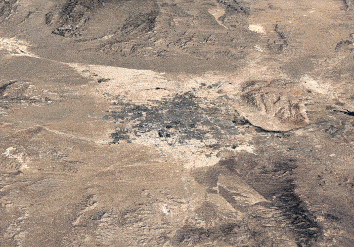 「タイムラプス」機能によるラスベガスの映像。街並みが拡大していく様子がわかる。