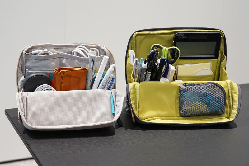 実際に使用しているスタンドツールポーチ(左)とハコビズ(右)。収納力がよくわかる