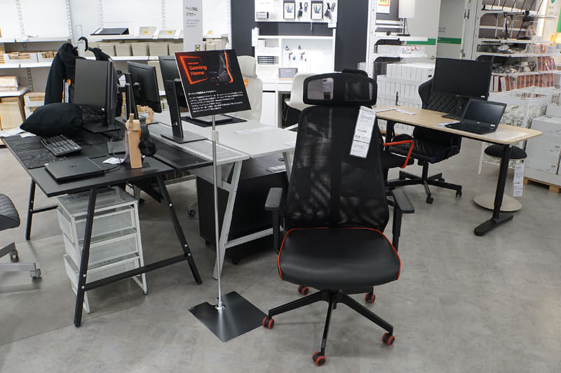 ゲーミング用家具&アクセサリーのコーナー