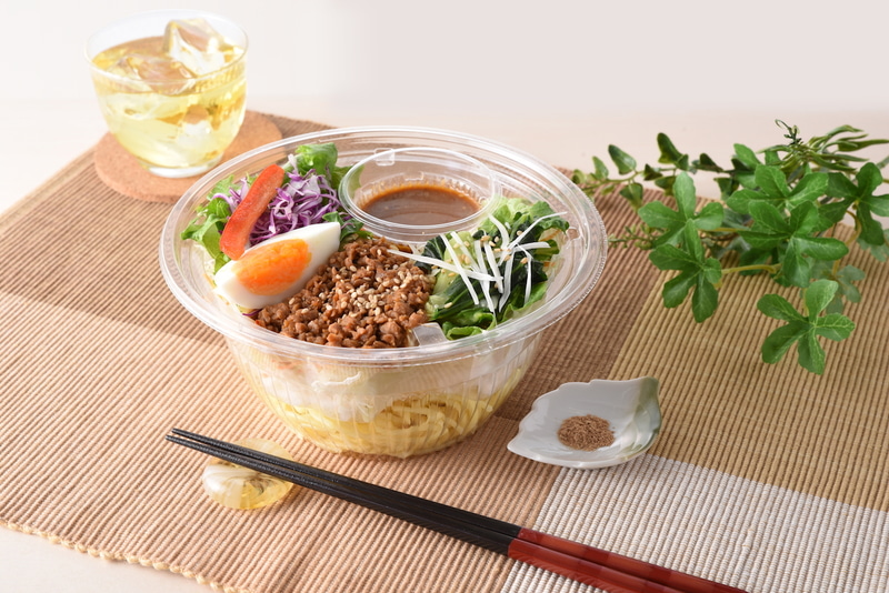 野菜たっぷり！担担風パスタサラダ(大豆ミート使用)、398円