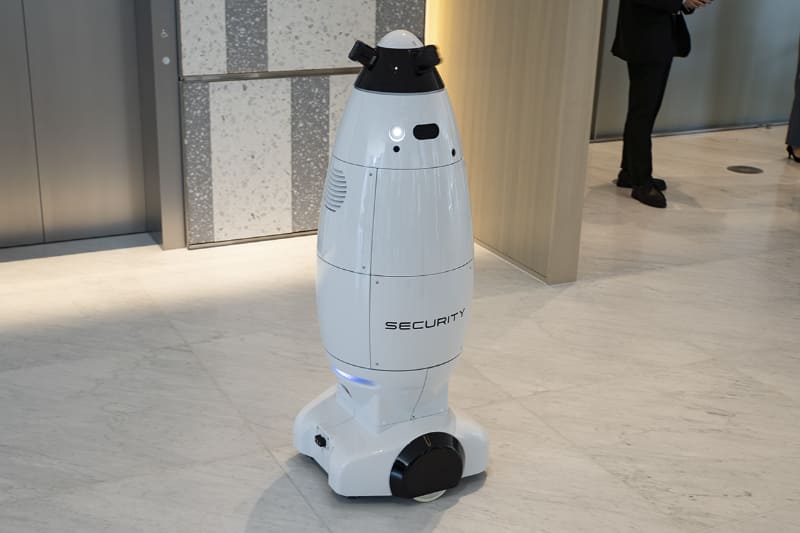 警備ロボット SQ-2