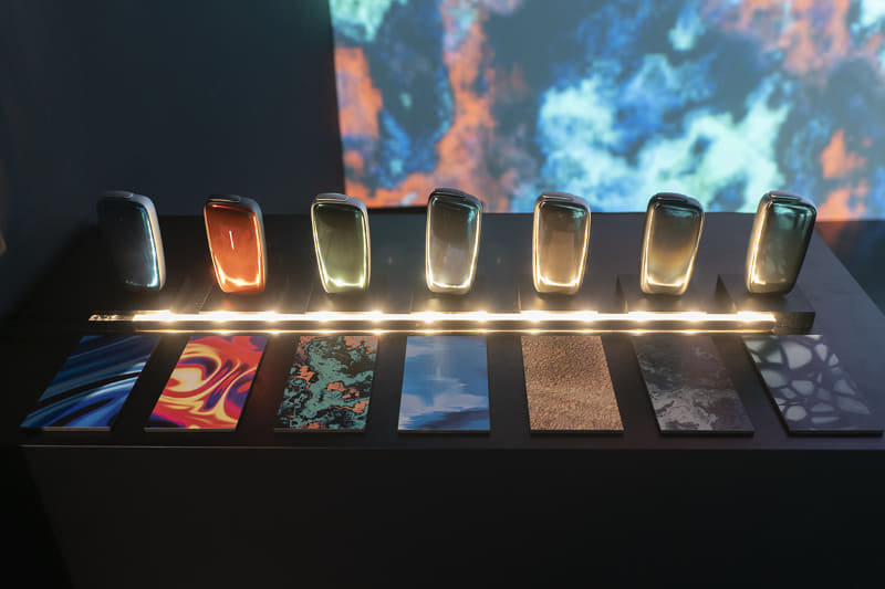 7つのPloom Xが、それぞれの映像イメージとともに用意されている