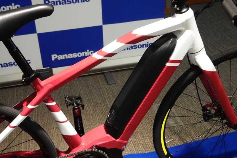 フレームは低重心で安定性を重視