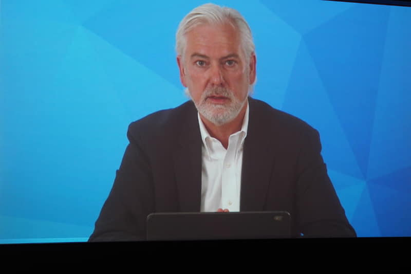 フィリップ モリス インターナショナル CEO ヤチェック・オルザック氏