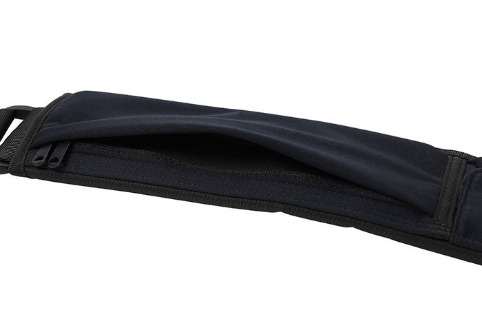 SHOULDER BAGのストラップ