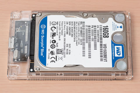 カセット風ケース入り2.5 インチHDD 2台 カセットテープ風HDDケースを買った。使いやすい・カッコイイ【いつ