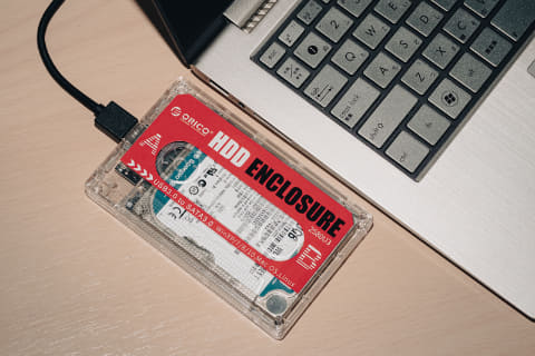 カセットテープ風HDDケースを買った。使いやすい・カッコイイ【いつ