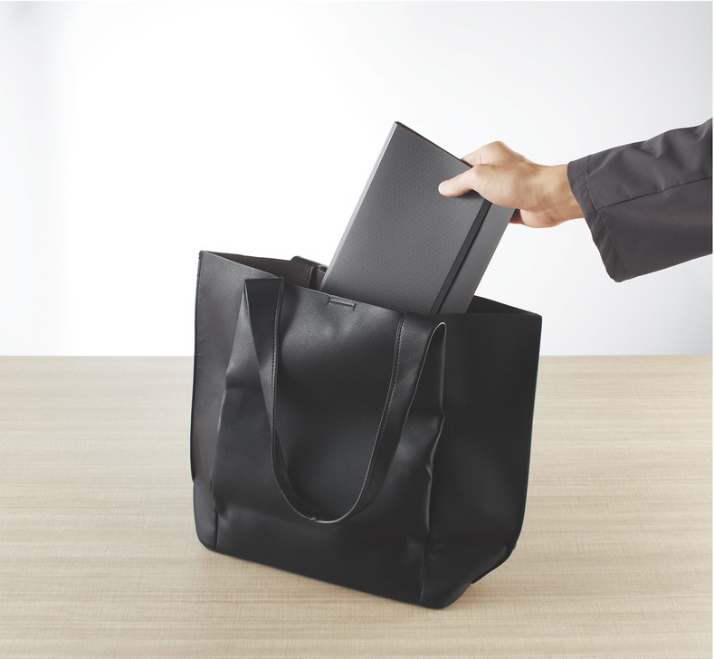 2つ折りクリヤーブック