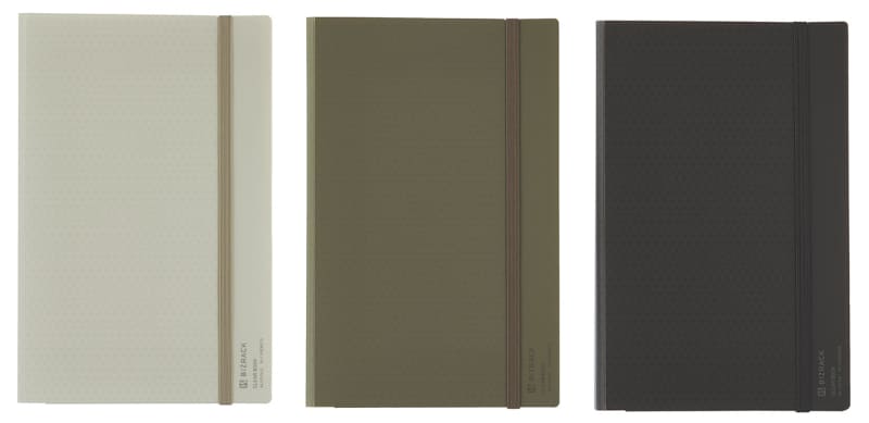 2つ折りクリヤーブック 左からオフホワイト、オリーブグリーン、ブラウンブラック