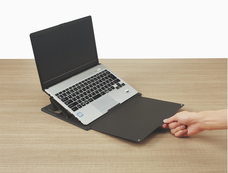 スライドボード付きノートPCスタンド