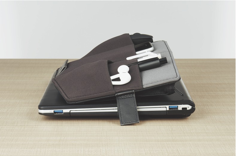 スタンド型ノートPCオーガナイザー