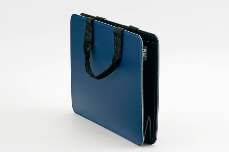 底板を外して折りたためる(写真はワイドタイプ)