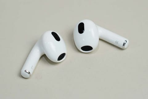 オンラインストア買い AirPods 第3世代 左耳のみ 右耳 充電