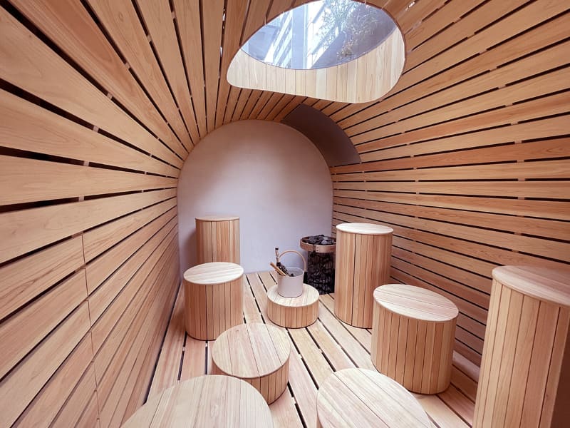 BADE POOL ヒーティングルーム