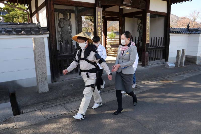 曼荼羅寺から出釈迦寺に向けて出発
