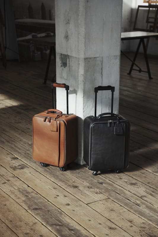 「トラベル バックパック」