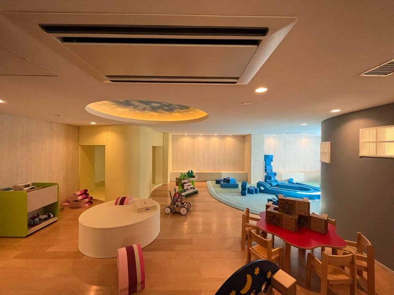 ウィズラウンジの隣のキッズエリア