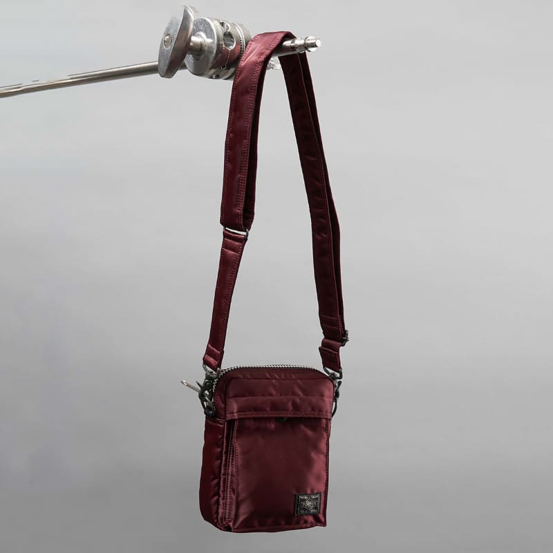 VERTICAL SHOULDER BAG