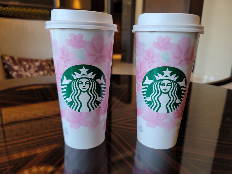 ワンモアコーヒーを使うと、ベンティサイズ2杯分が通常884円のところ550円で買えます