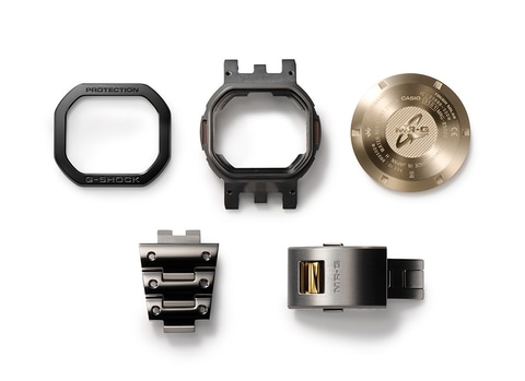 G-SHOCK、最高峰MR-Gに初号機デザイン「MRG-B5000」 - Impress Watch