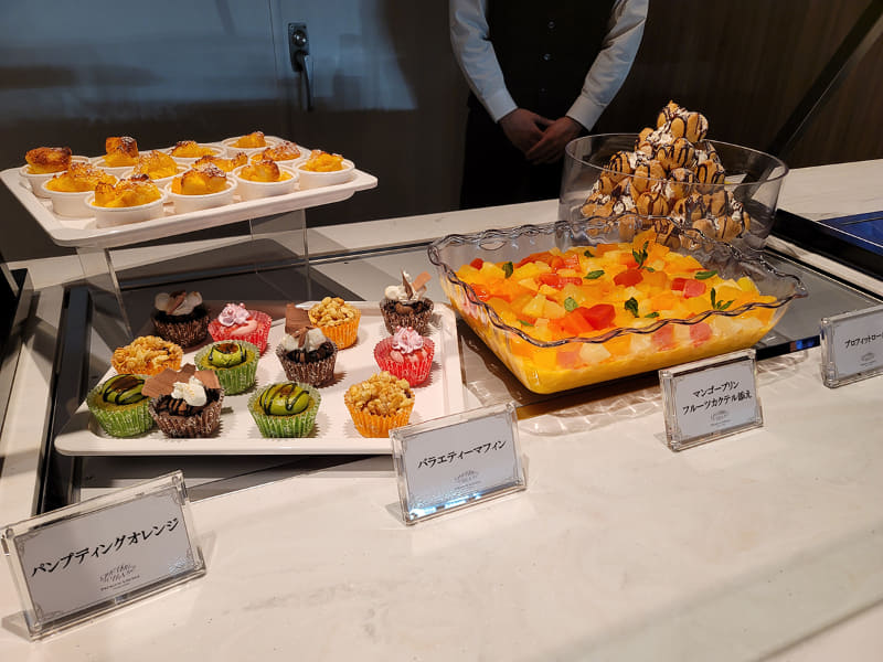 ビュッフェメニューを刷新