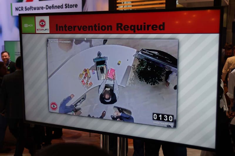 NRF 2019のNCRブースで行われていたShopLiftの「SmartAssist」の実演デモ