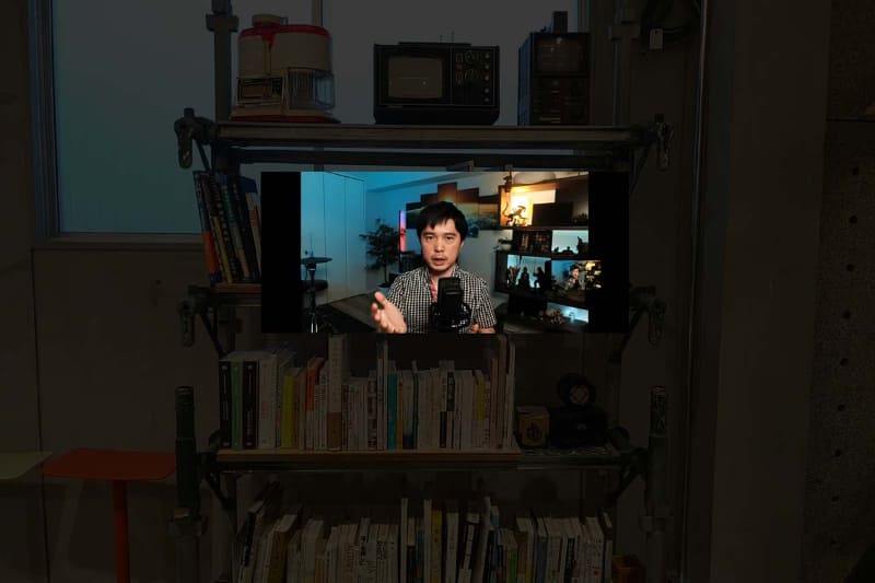 Air Castingモードで、スマホの動画を見ているところ