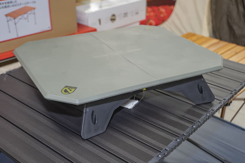 NEMO ムーンランダーテーブル(19,800円)