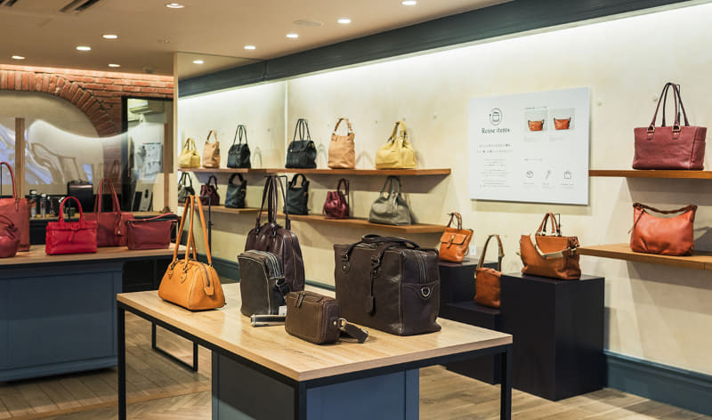 前回のポップアップストア 中目黒の土屋鞄店舗