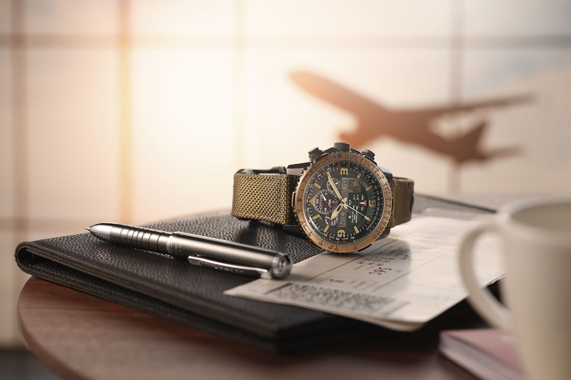 JY8074-11X、77,000円