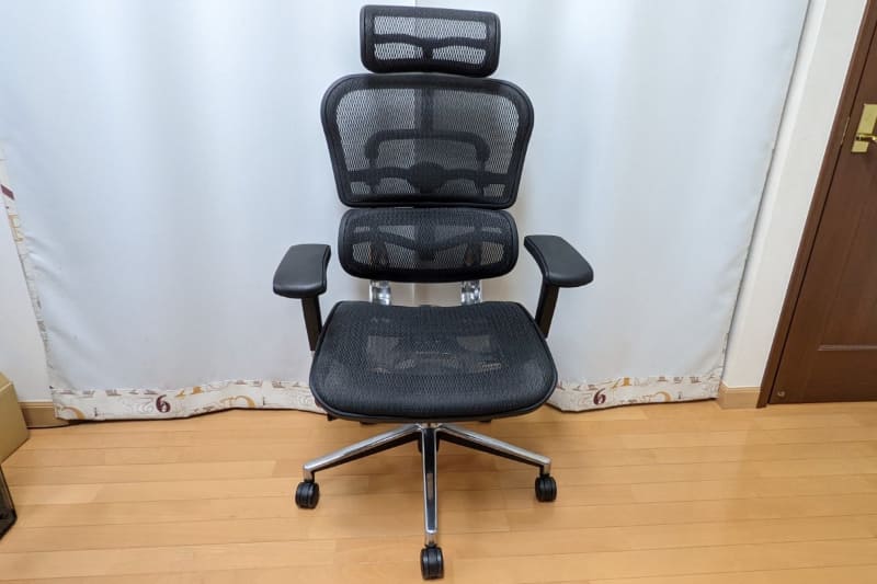 エルゴヒューマン ベーシック。楽天で87,780円で購入しました