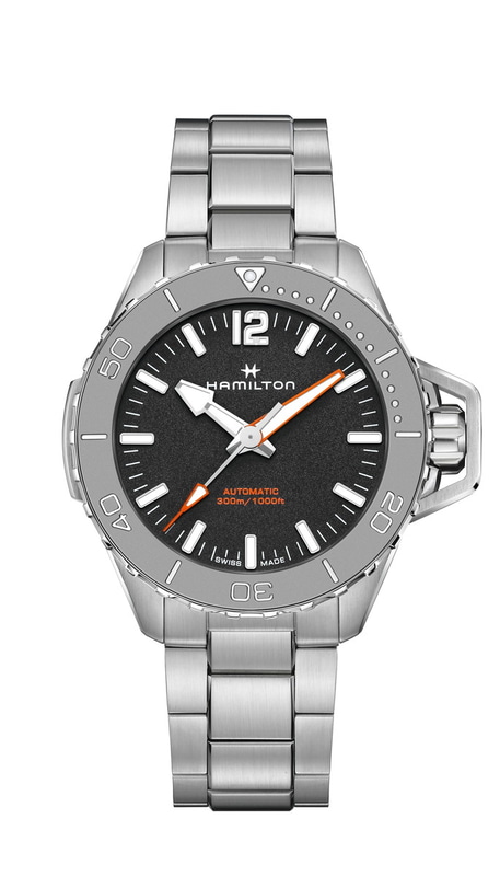 H77815130、156,200円