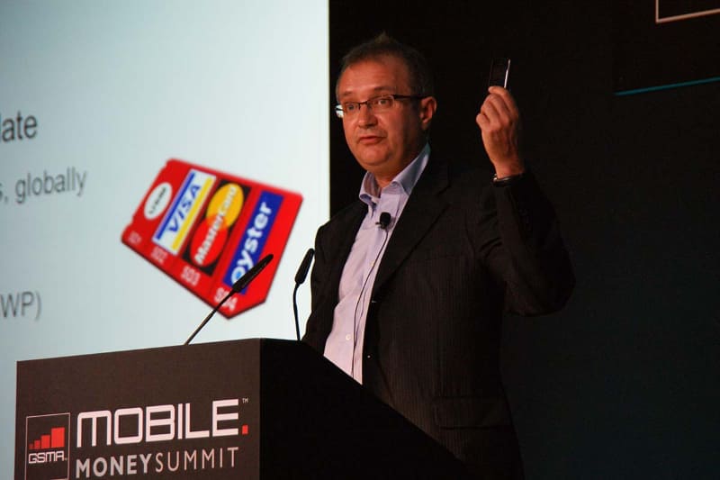 こちらはCityziプロジェクトを解説するOrangeのThierry Barba氏