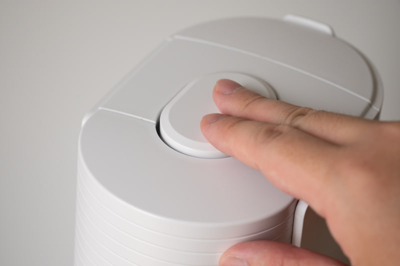 電源不要、操作はボタンを押すだけです