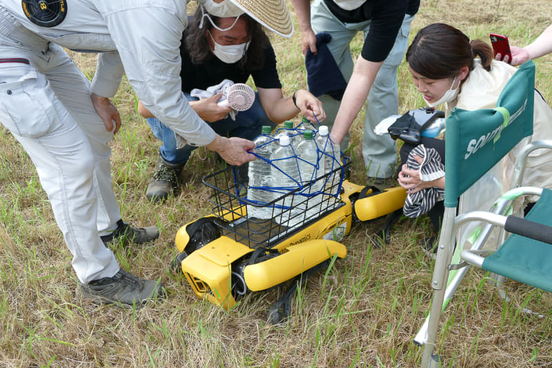 実験は2kgのペットボトル6本を自転車用のカゴに載せた状態で行なわれた