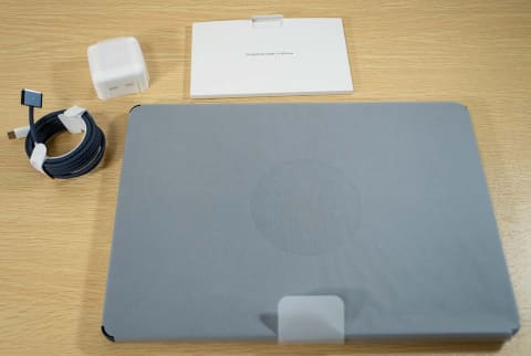 レビュー】新MacBook Airレビュー。すべてが変わったM2搭載「新世代Air