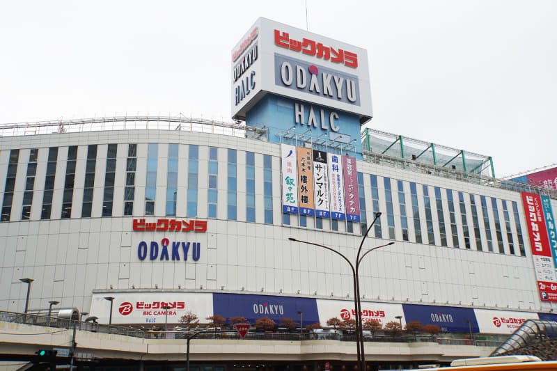 ビックカメラ 新宿西口店(東京都新宿区西新宿1-5-1 新宿西口ハルク内)