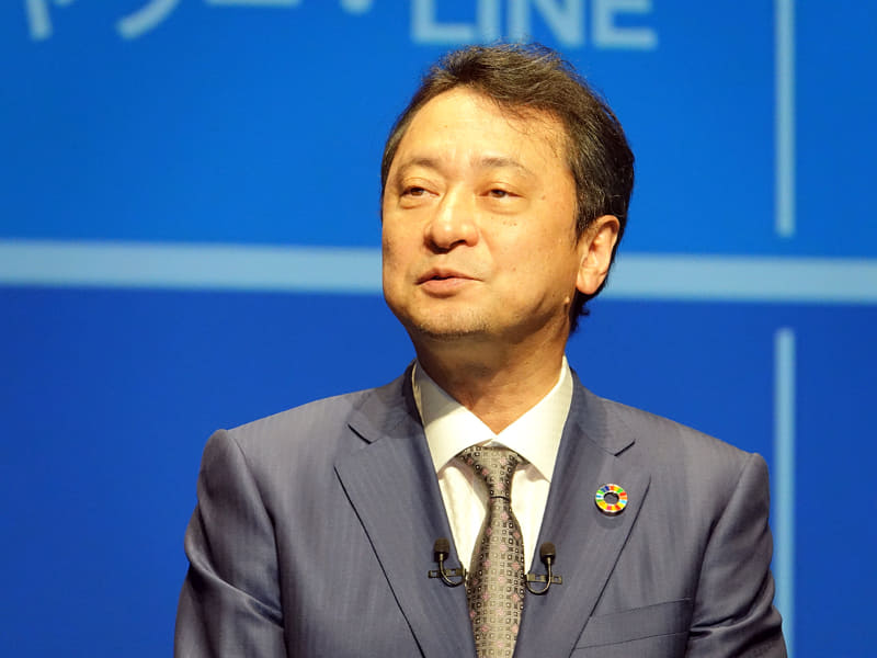 ソフトバンクの宮川氏は、緊急通報のローミングだけでは不十分だと語り、持論を展開した