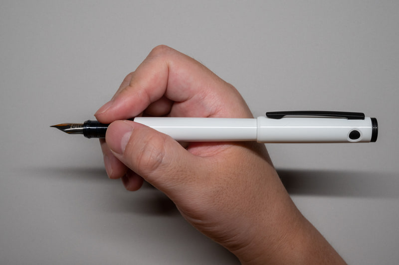 パイロット ライティブ