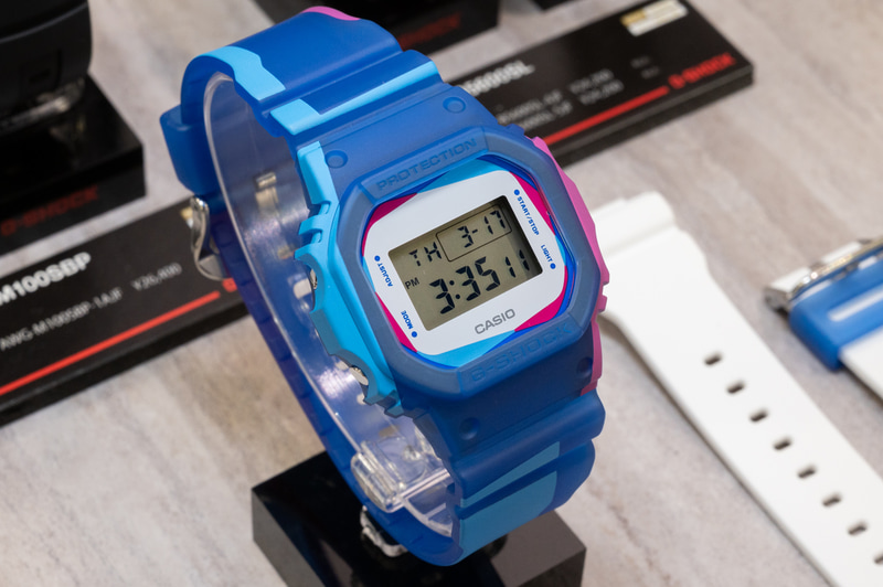 G-SHOCK DWE-5600PR-2JR、23,100円