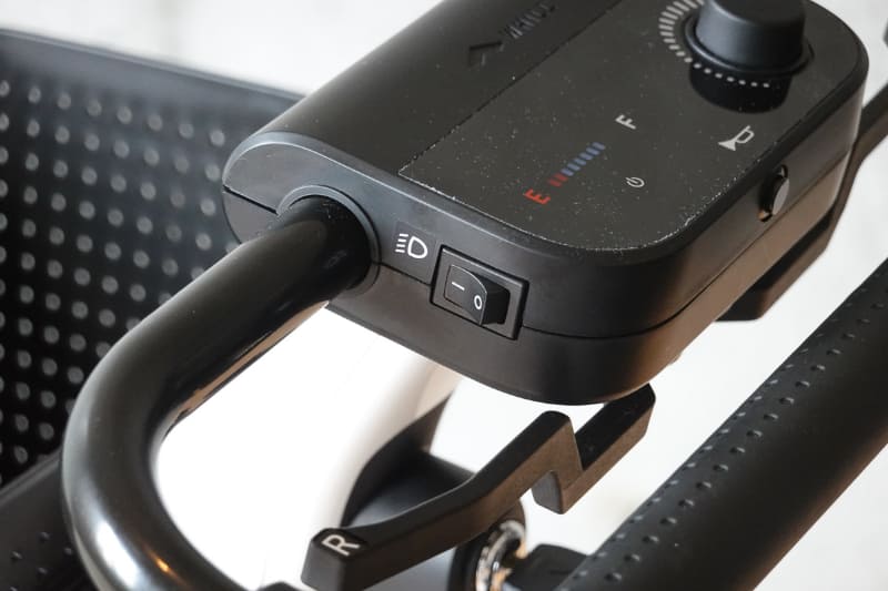 LEDライトのスイッチ