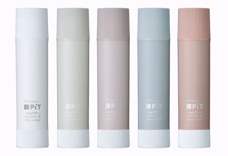 (左から)ホワイト、グレー、グレージュ、カームブルー、カームピンク