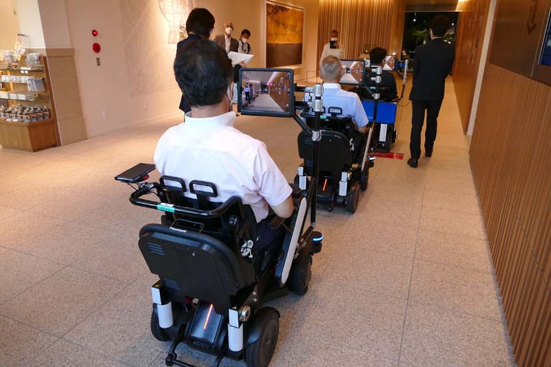 このようなかたちで隊列走行する