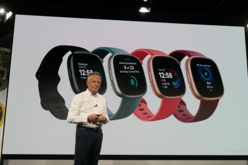 Versa 4は4色展開