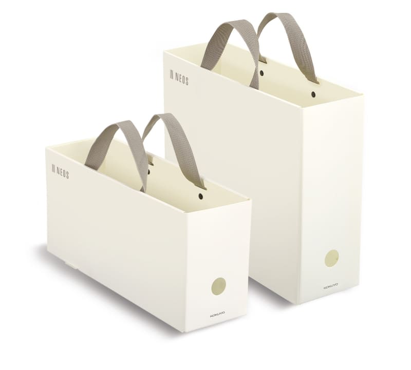 A4ハーフサイズ(左)とA4サイズ(右)