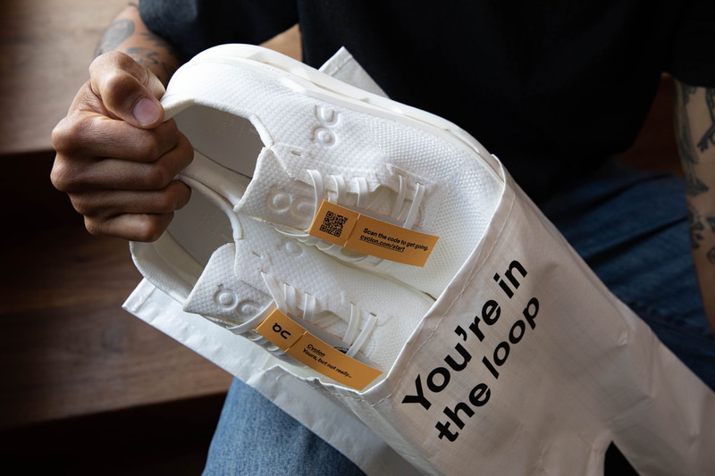 サブスクで新しく届くシューズ