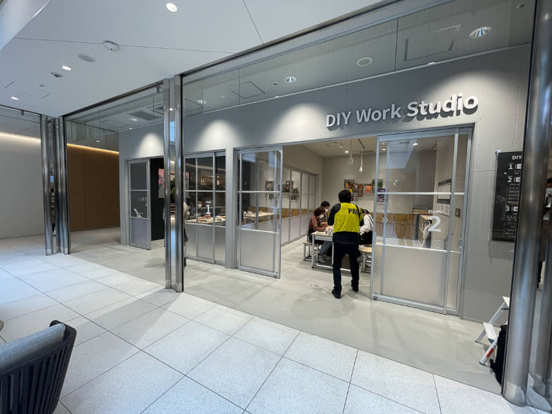 1,000円以上購入すると4時間使える「DIY Work Studio」