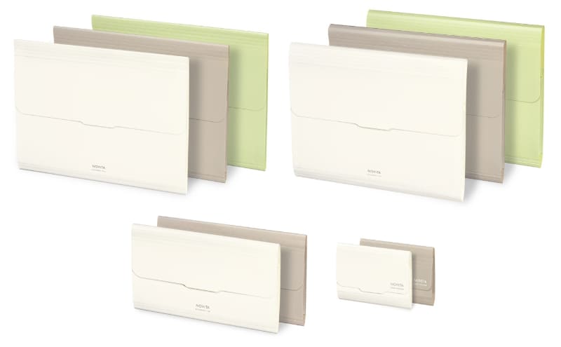 左上から時計回りにA4サイズ(6ポケット)、A4サイズ(12ポケット)、カードサイズ、封筒サイズ