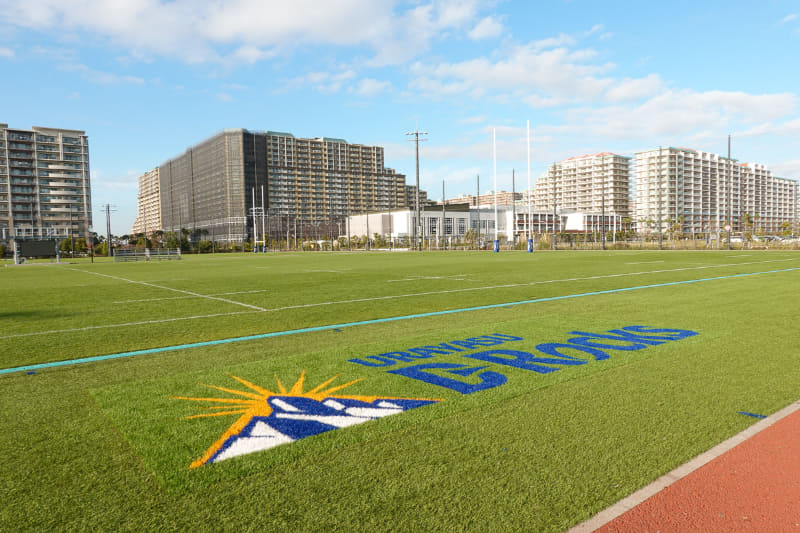 屋外デモの会場となった「浦安Dパーク」